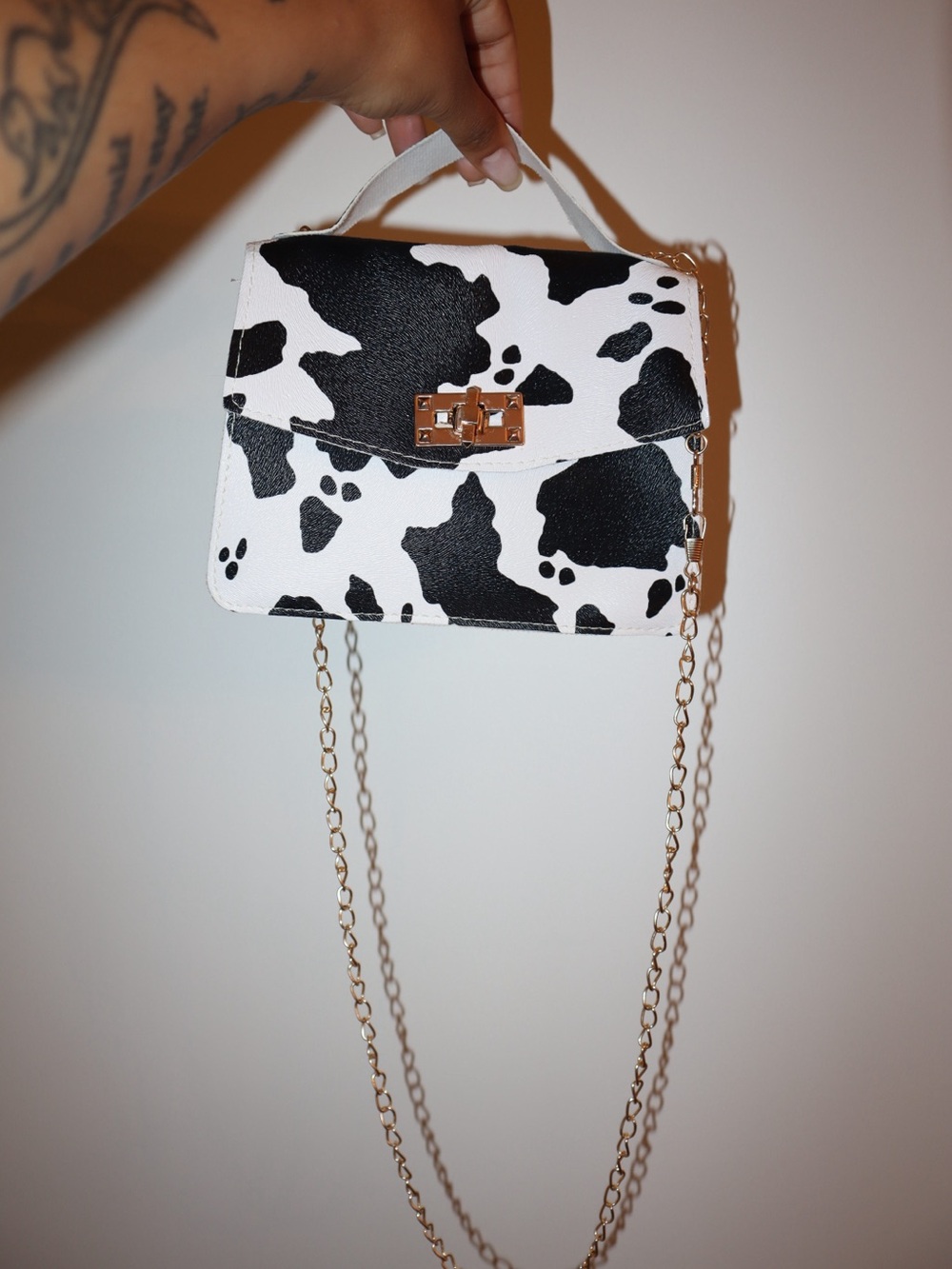 SHEIN Black & White Cow Print Chain Crossbody Bag